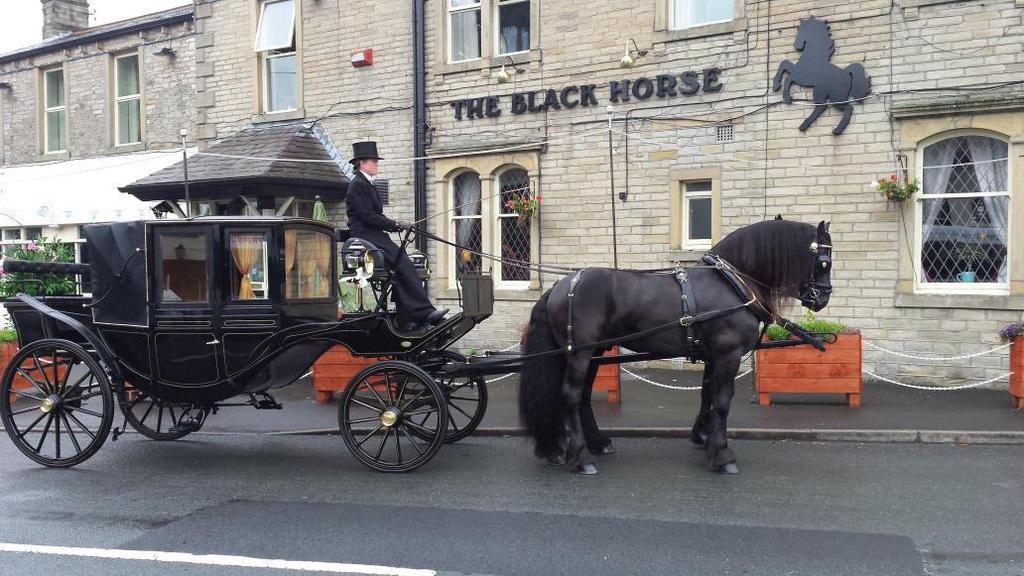 The Black Horse Hellifield Extérieur photo