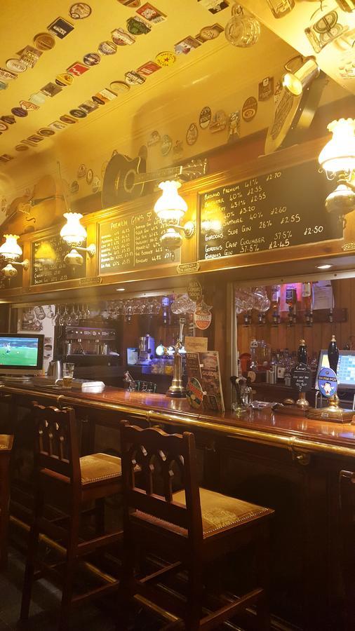 The Black Horse Hellifield Extérieur photo